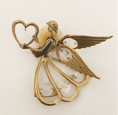 Angel Heart Pin